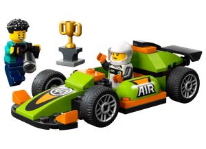 سيارة السباق الخضراء