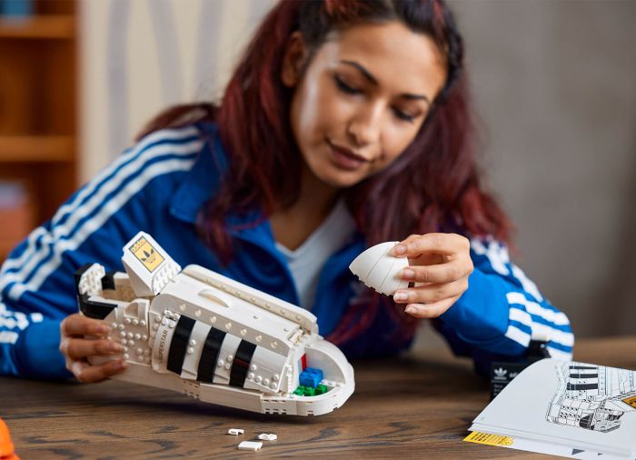 LEGO® Icons adidas Originals Superstar 10282 Building Kit; Build and  Display the Iconic Trainer