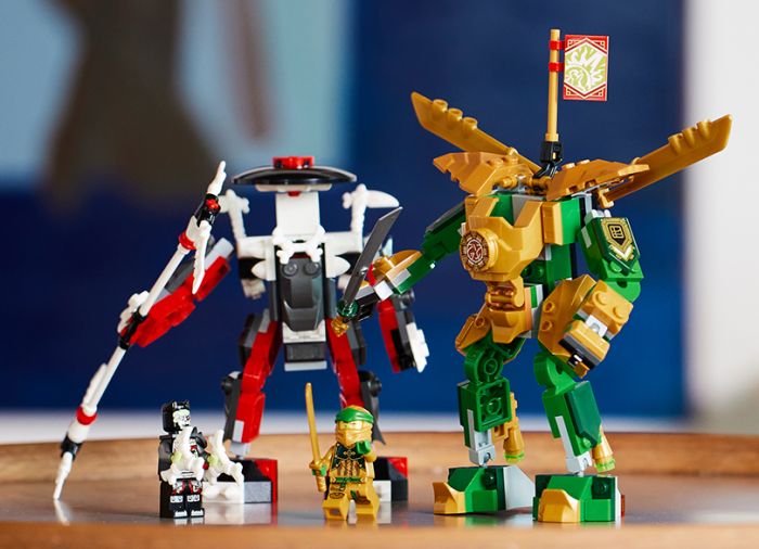 Building Set Lego Ninjago - Lloyd and Robots Battle EVO